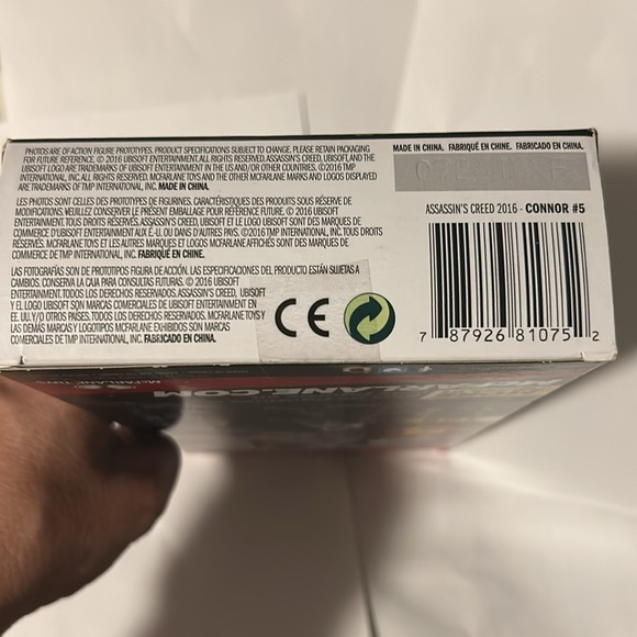 Assassins Creed 7” Action Figure Connor #5 Red Wave Color Tops Collector Edition - Picture 13 of 14